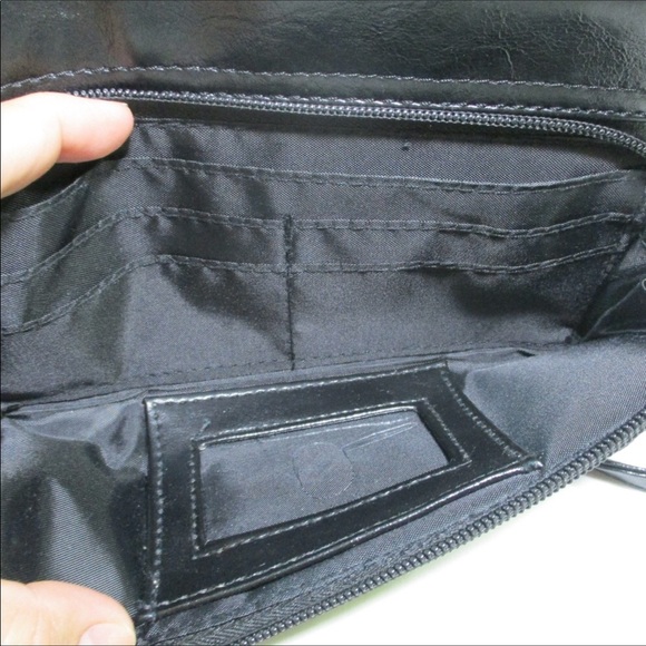 BLACK SMALL CROSSBODY BAG - Picture 3 of 5